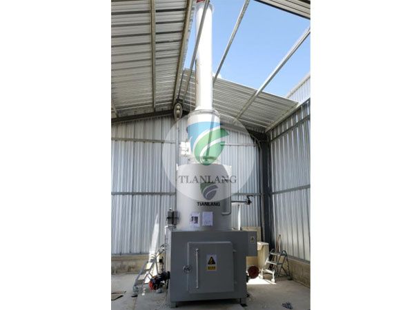 Pharmaceutical waste incinerator